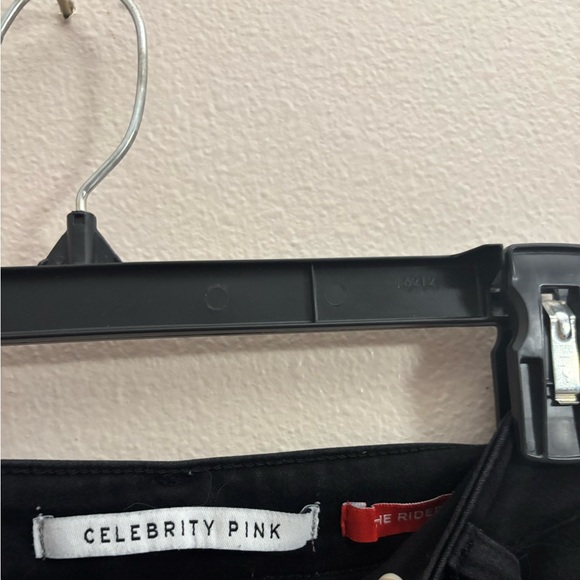 5/$15 MUST BUNDLE Celebrity Pink Black Skinny Jeans - Picture 3 of 6